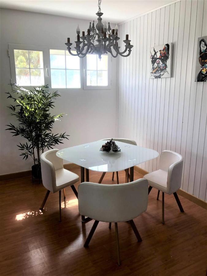 Coqueto apartamento en urbanización con piscina y entorno natural El Espinar Exterior foto