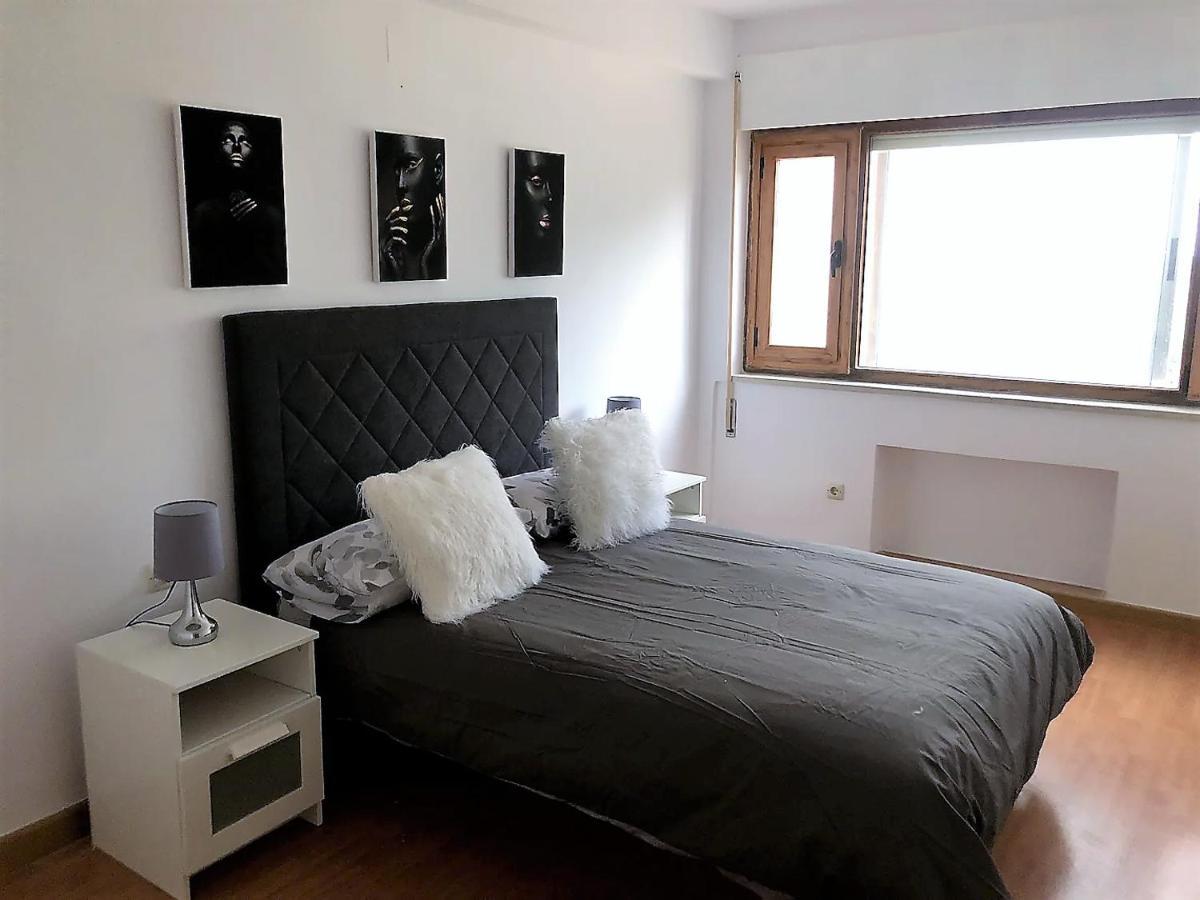 Coqueto apartamento en urbanización con piscina y entorno natural El Espinar Exterior foto